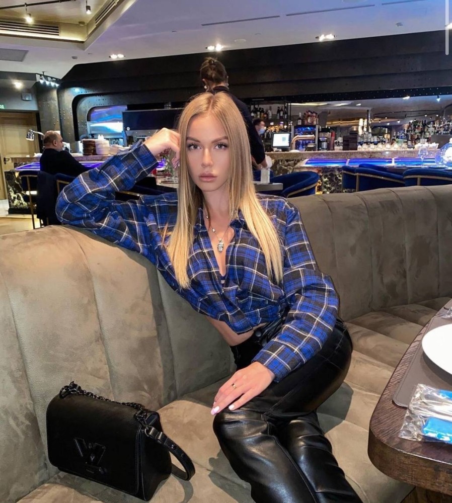 Индивидуалка Алина фото № 2 в городе Лесосибирск